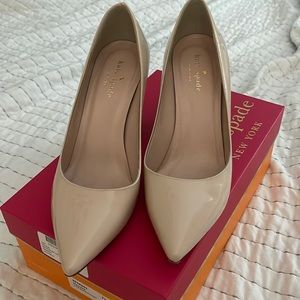 Kate Spade Blush pumps with wood look chunk heel